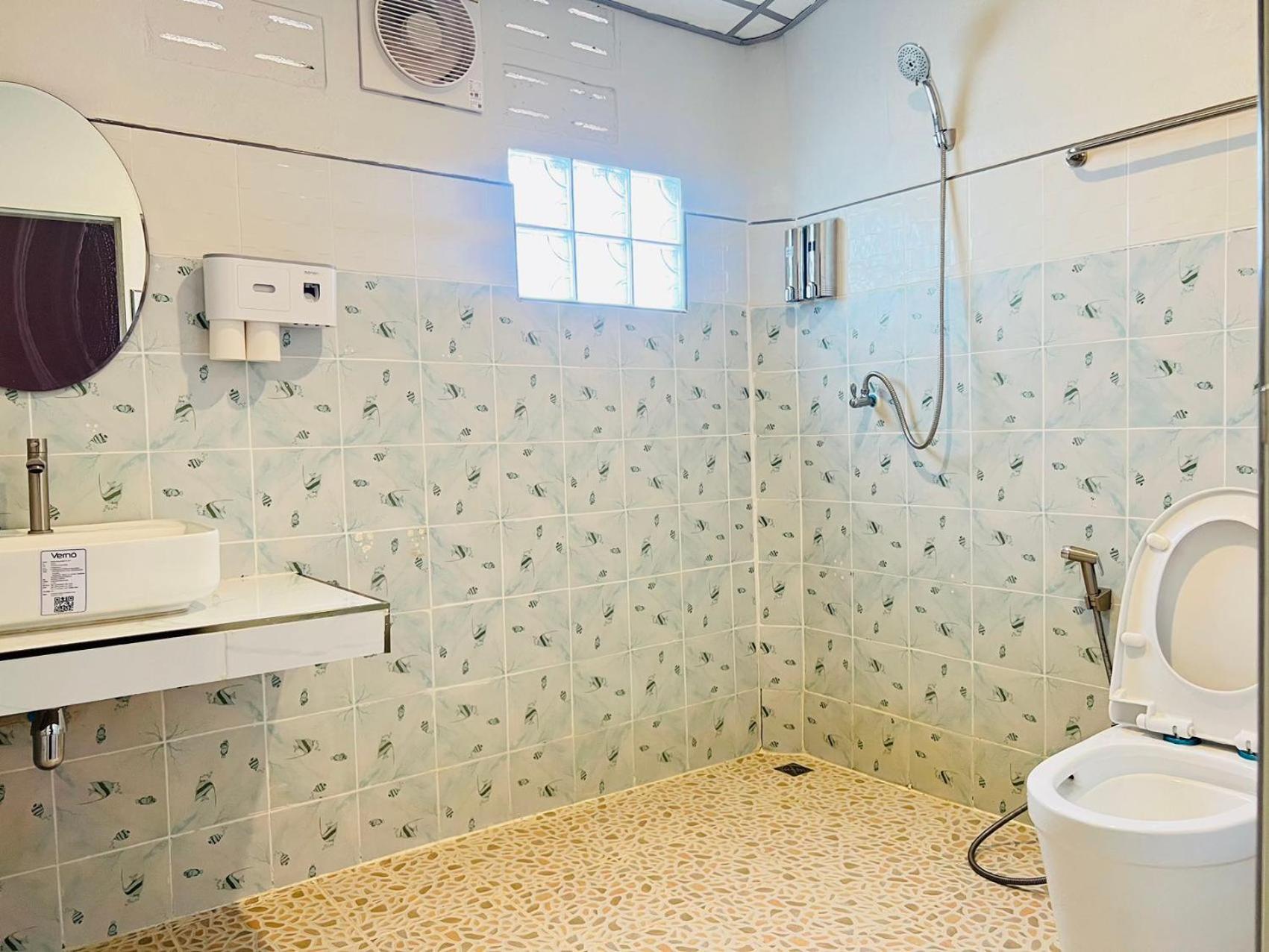 Lungwang Guest House Ban Rak Thai Exterior photo